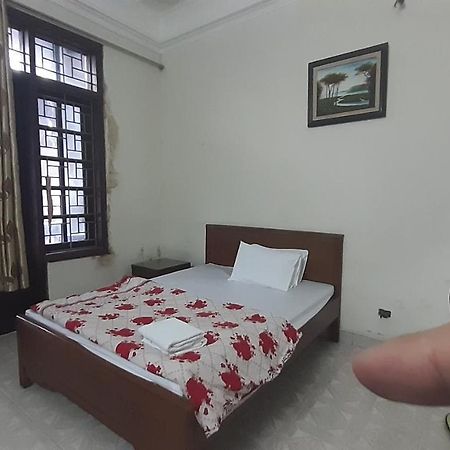 Oyo 681 Hoang Lan Guesthouse 하노이 외부 사진